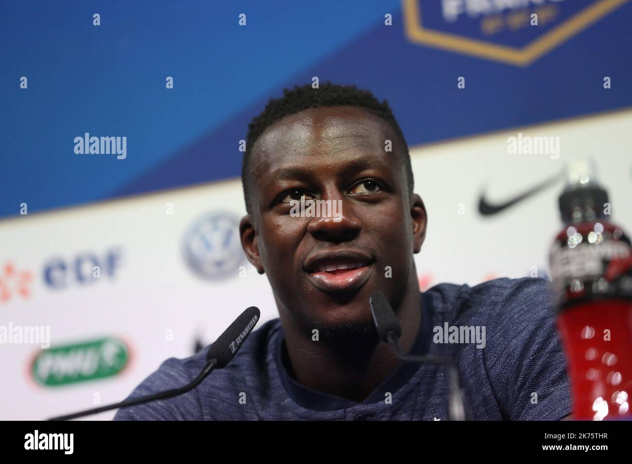 Benjamin Mendy at a France national team press conference in Clairefontaine Centre on May 30, 2018.©PHOTOPQR/LE PARISIEN ; Stage de préparation de l'équipe de France de football avant la coupe du Monde 2018 en Russie. Photo d'équipe officielle. Benjamin Mendy en conférence de presse Stock Photo