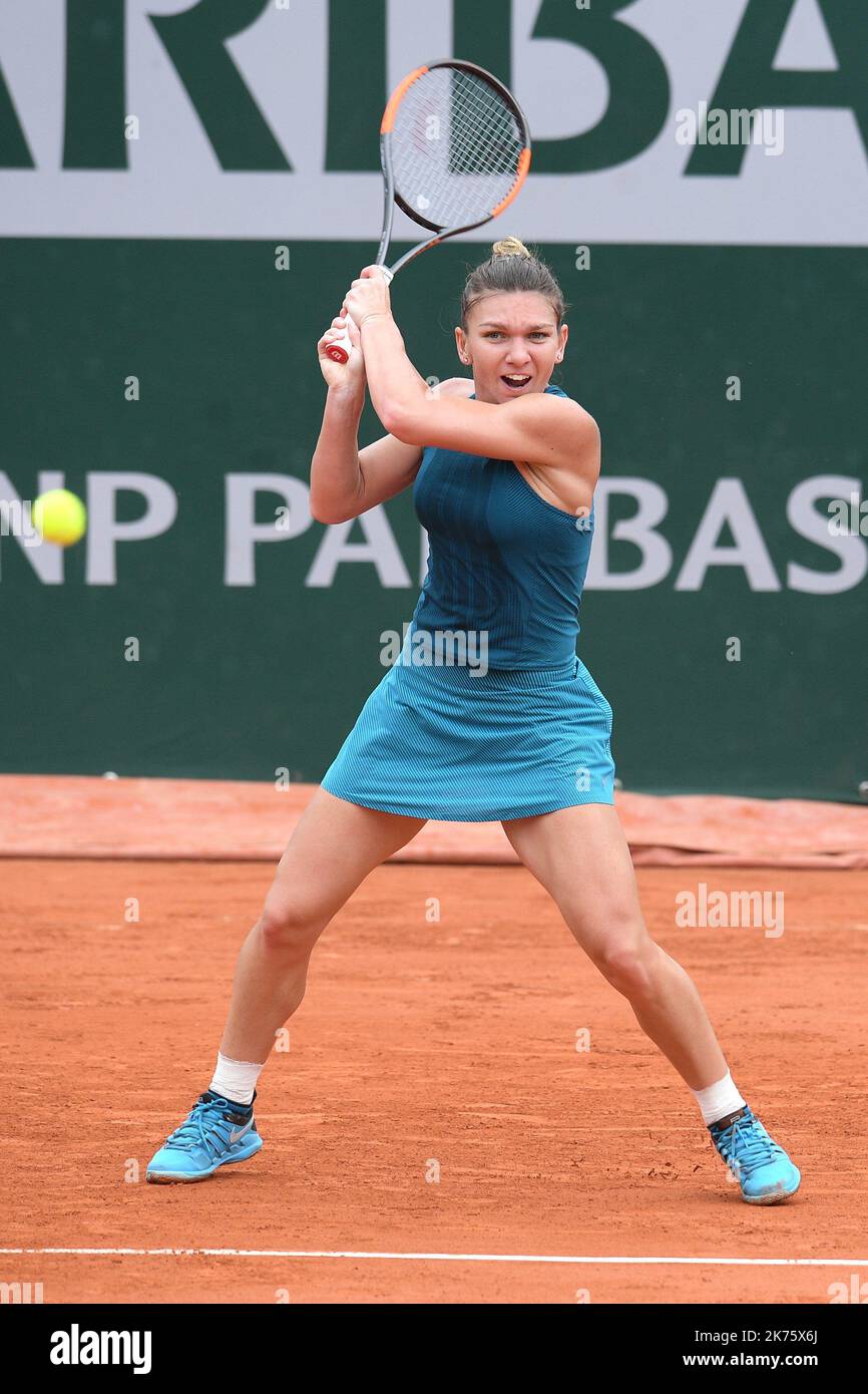 Angelique kerber vs hi-res stock photography and images - Alamy