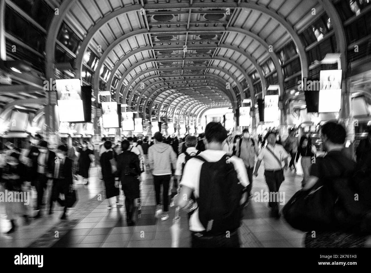 Tokyo, Japan. 5th Oct, 2022. Commuters scrambling through Shinagawa Station, a massive JR East and JR Central transfer station connecting local metro and suburban intercity public transportation heavy rail lines with the Shinkansen super express bullet train services. The JR Pass is a very popular method for tourists to travel around Japan. (Credit Image: © Taidgh Barron/ZUMA Press Wire) Stock Photo