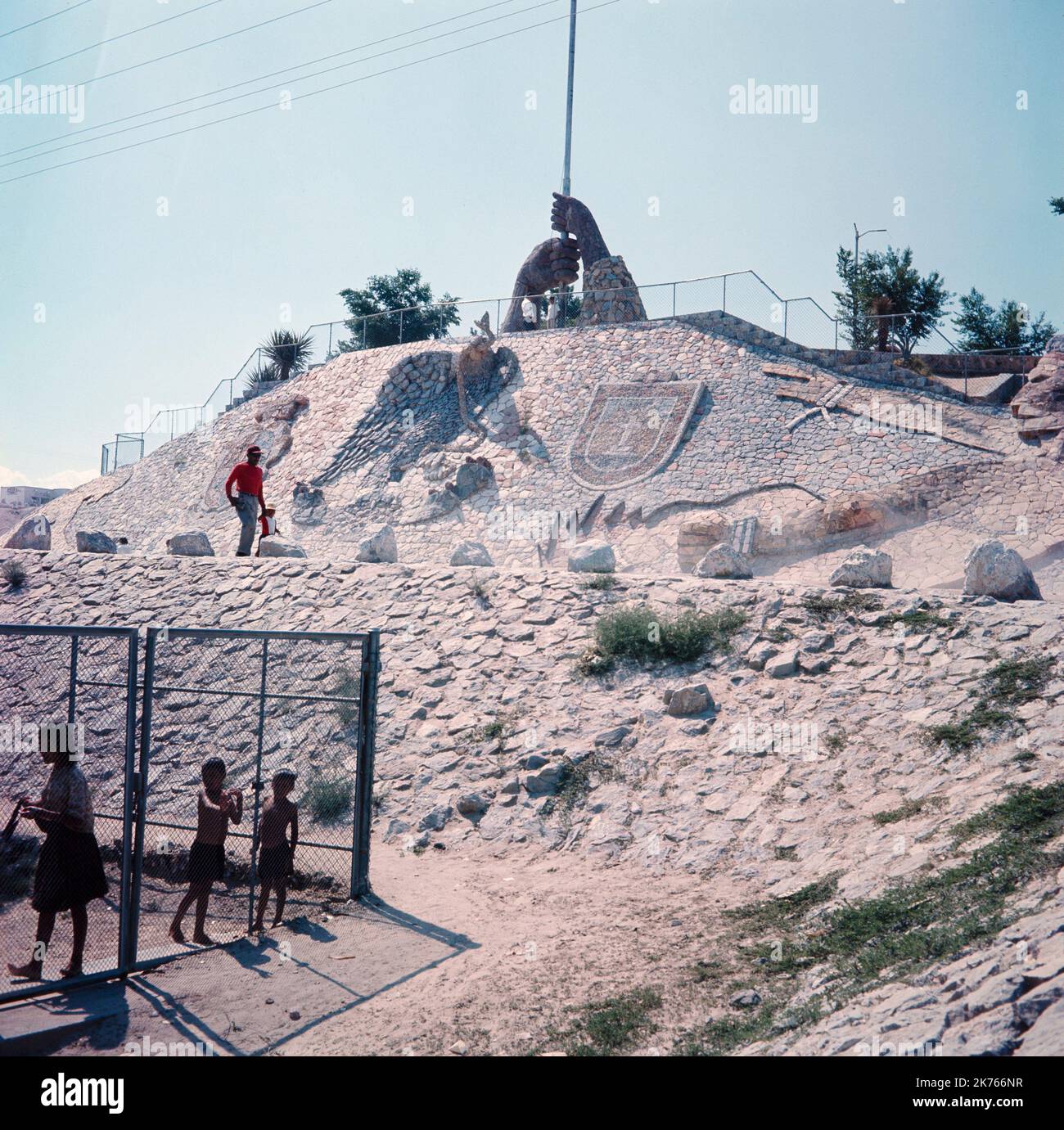 A vintage 1966 colour photograph showing g the Workers Statue in Ciudad Juarez, Mexico. Stock Photo