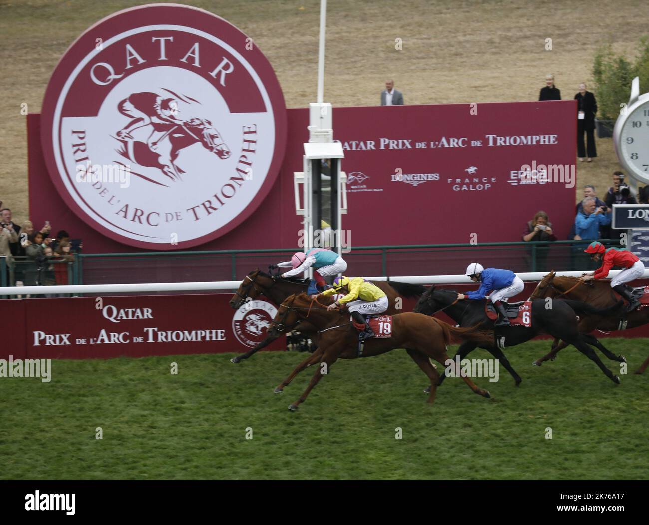 Qatar prix de larc de triomphe hi res stock photography and images Alamy