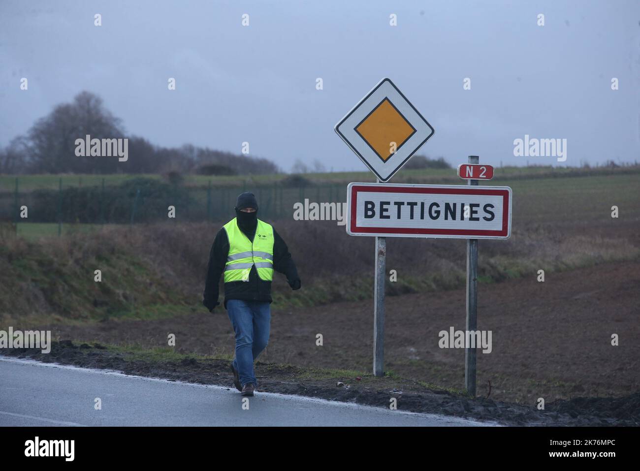 The yellow vests decided to do blocking operations at the borders here
