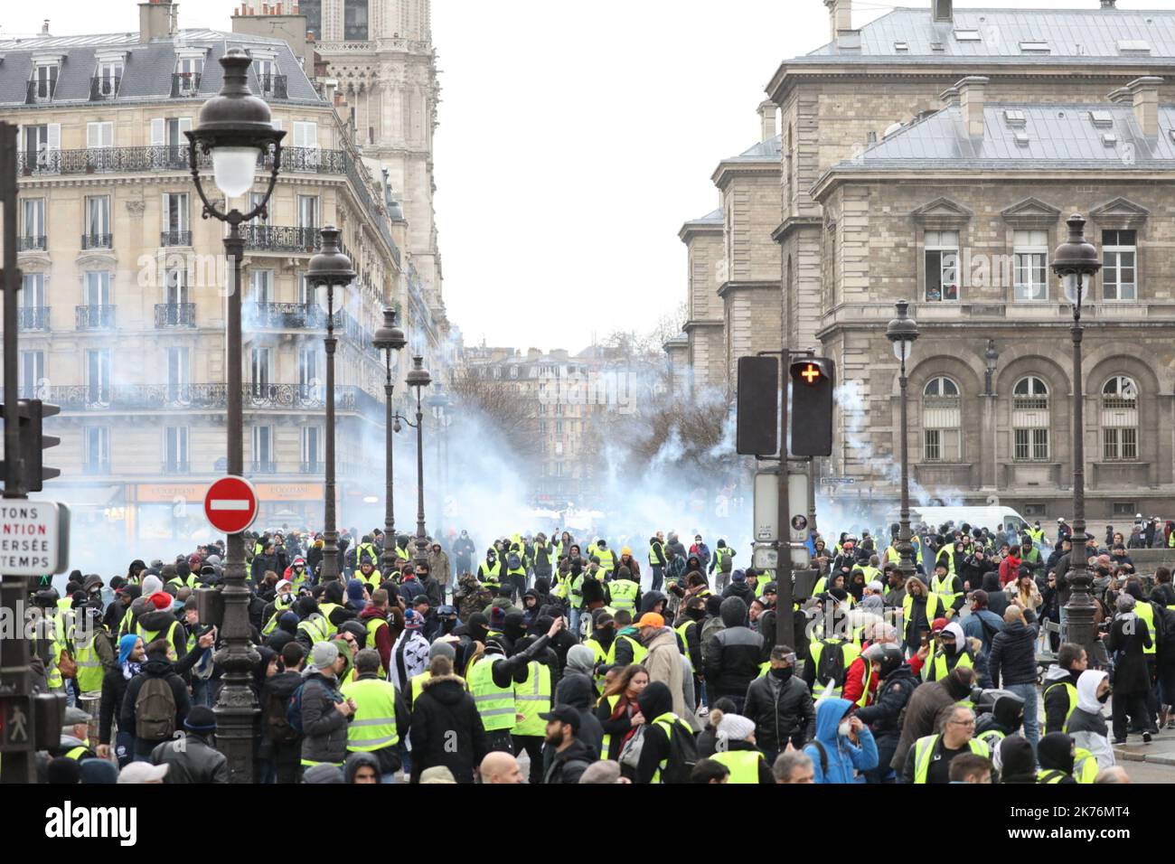 The yellow vests decided to do blocking operations at the borders here