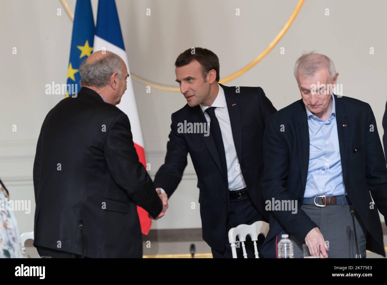 Grand debat national : echange avec des intellectuels Michel Wieviorka, Emmanuel Macron and Jean Jouzel. French President Emmanuel Macron attends the great debate with the intellectuals at Elysee Palace. FRANCE-18/03/2019 Stock Photo