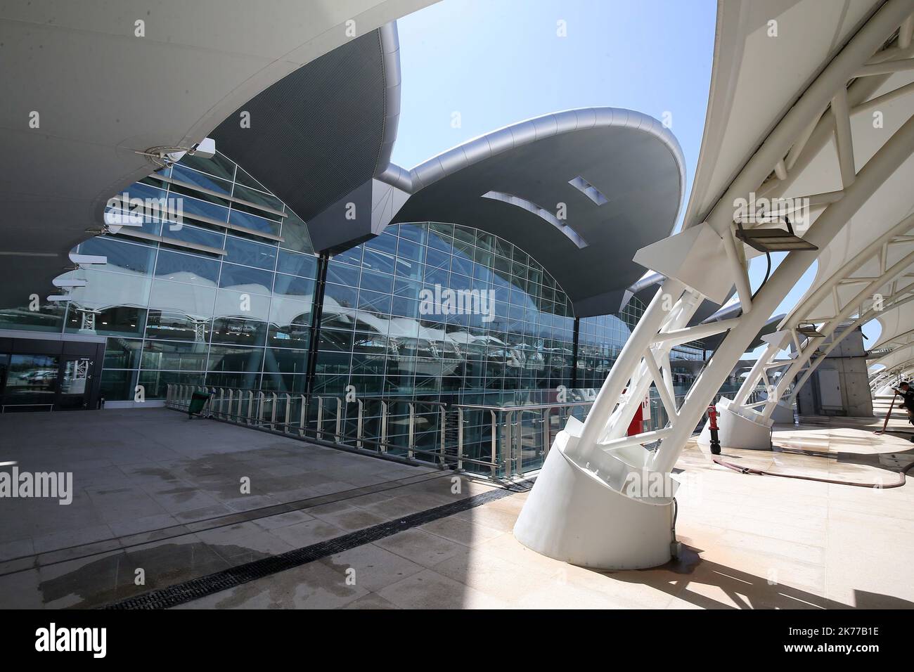 Opening of the new terminal of the Algerian international airport on