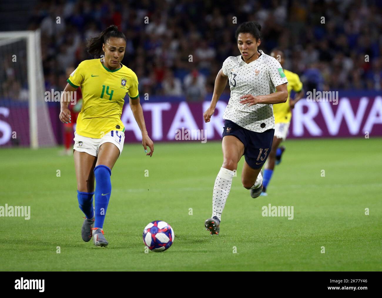 Brazil s Kathellen And France s Valerie Gauvin Stock Photo Alamy brazil-s-kathellen-and-france-s-valerie-gauvin-stock-photo-alamy