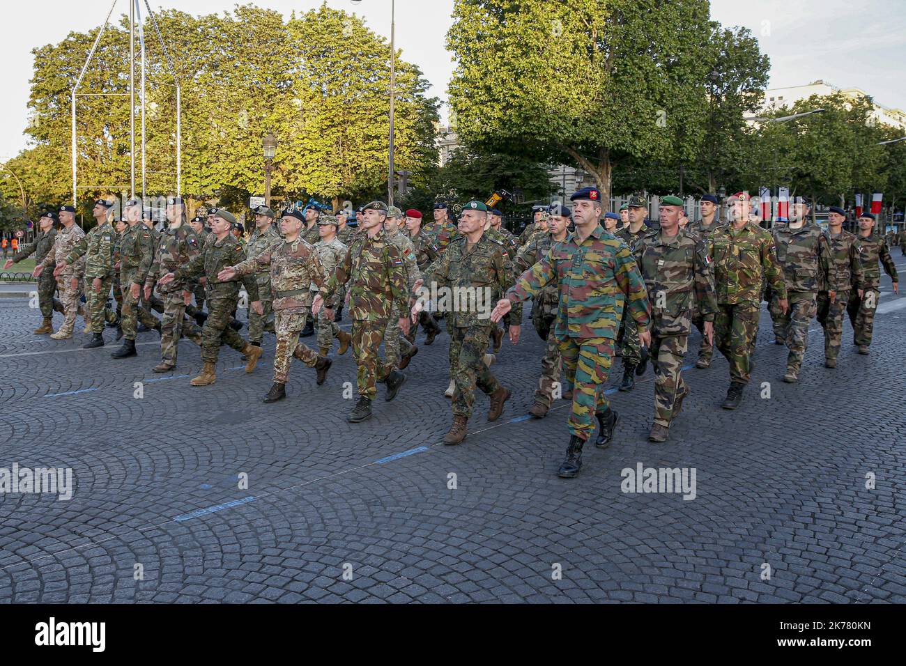 ©Sebastien Muylaert/MAXPPP - Illustration du corps de reaction rapide europeen ( CRR-E ) lors des repetitions du defile militaire du 14 juillet 2019 sur les Champs Elysees. Paris 09.07.2019 -   Paris, France, july 14th 2019 - French soldiers at training for parade of the national day - Bastille day, on july 14th 2019 Stock Photo