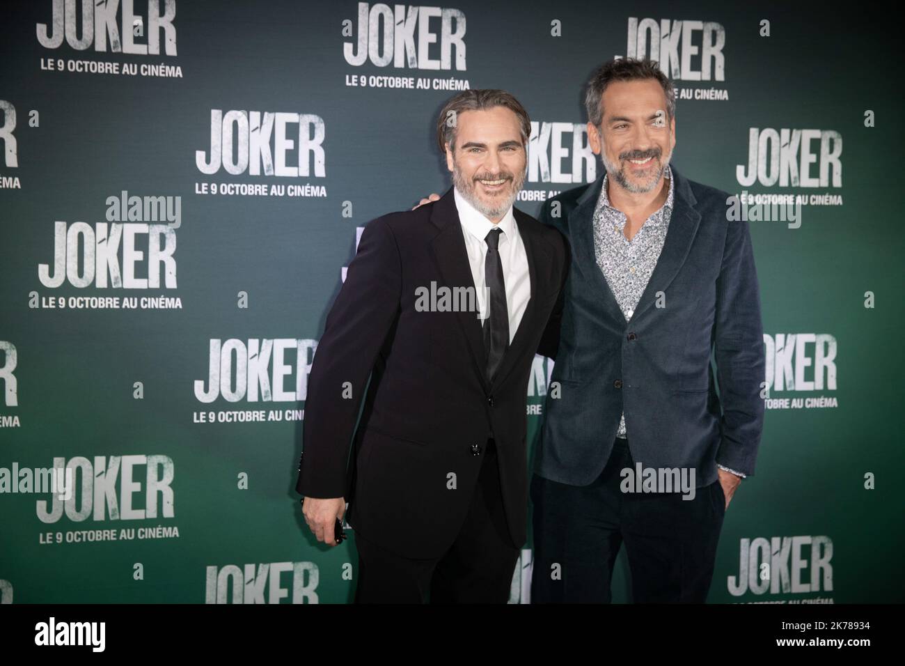 le rÃ©alisateur du film Todd Phillips And Joaquin Phoenix Photo LP / Fred Dugit -   Joker premiere in Paris, France, on sept 23rd 2019 Stock Photo