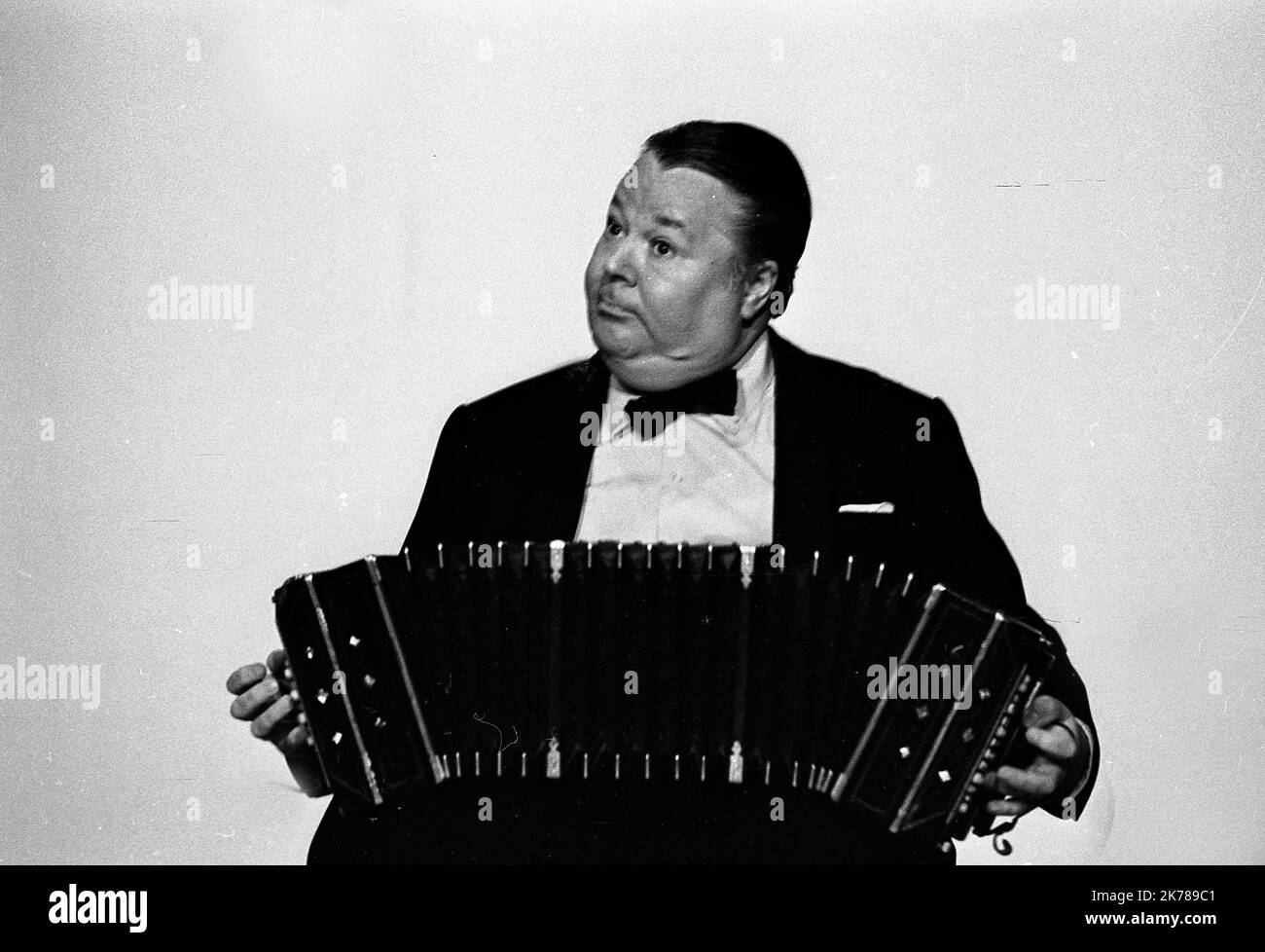 Aníbal Troilo, Argentine bandeononist, during a performance in Buenos Aires (circa 1965) Stock Photo