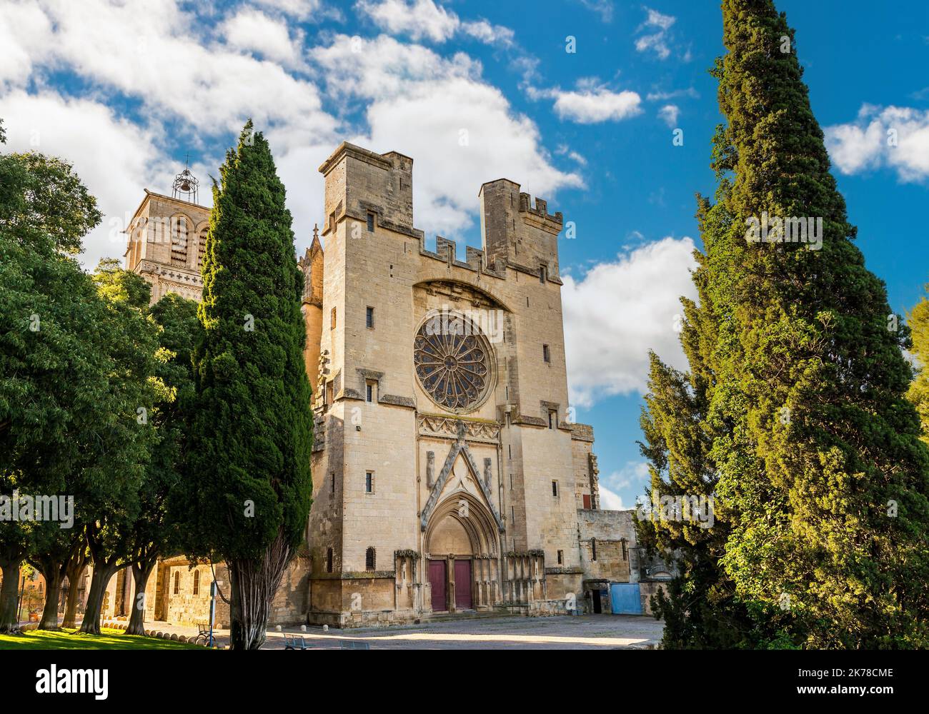 Main Facade Of Saint Nazaire Cathedral In B ziers Occitanie France Main Facade Of Saint Nazaire Cathedral In B ziers Occitanie France