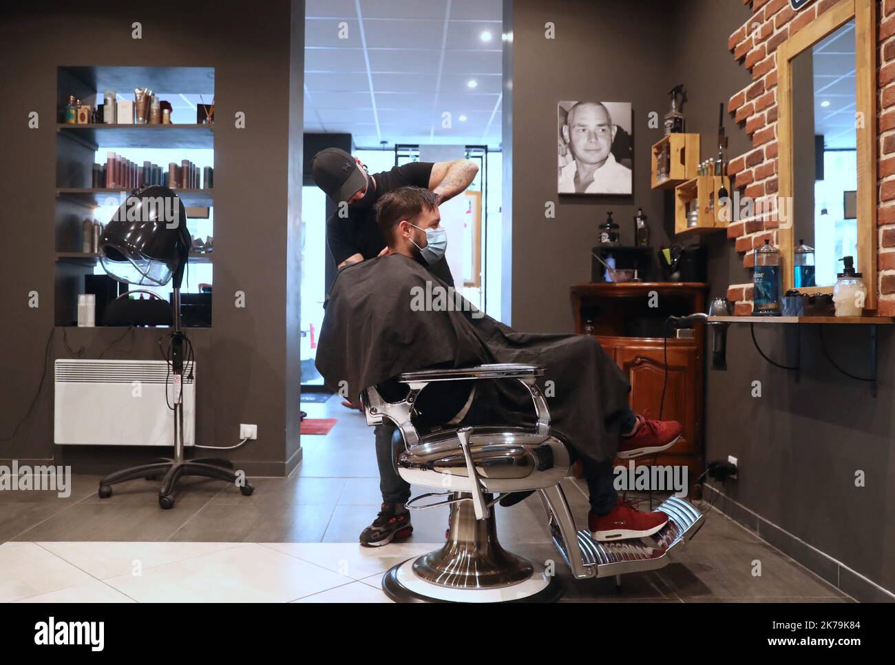 FIRST DAY OF UNLOCKDOWN IN FRANCE. HERE HAIRDRESSER AND BARBER SHOP
