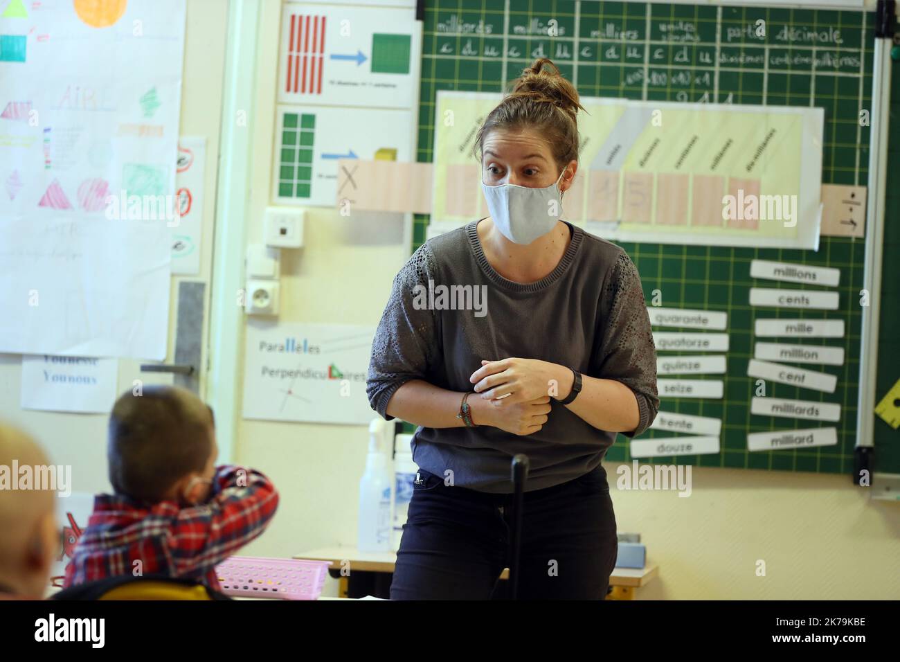 French school pupils to return to school on May 12, 2020. Douai ...