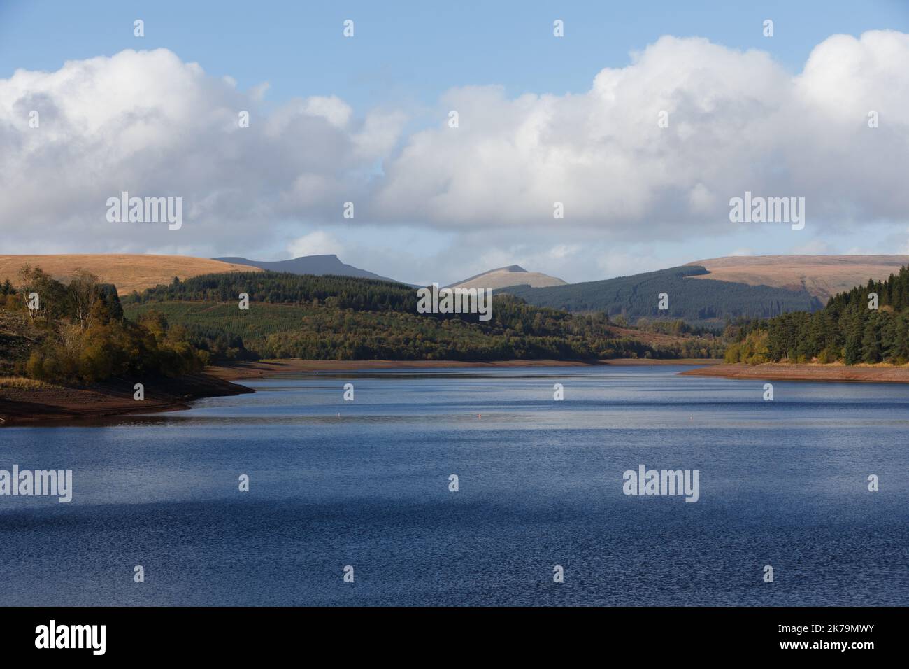 Pontsticill reservoir, Merthyr Tydfil, South Wales, UK.  17 October '22.  UK weather: A sunny afternoon at the reservoir, towards the Brecon Beacons.  Credit: Andrew Bartlett/Alamy Live News. Stock Photo