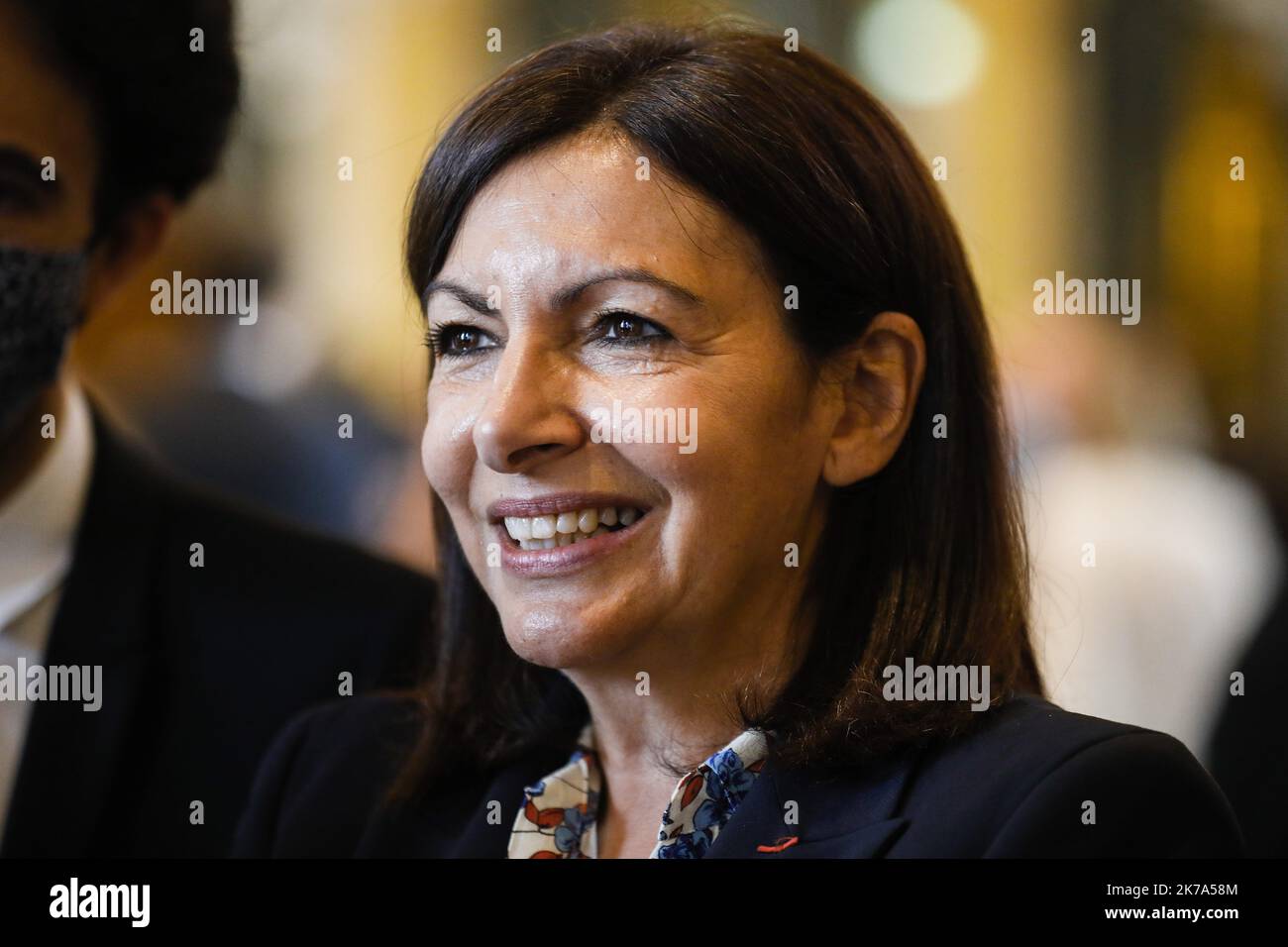 Anne Hidalgo is elected mayor of Paris during the first Paris council ...