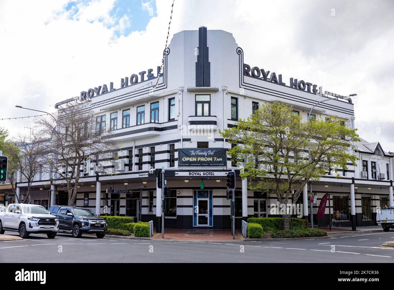 Royal Hotel Orange in regional NSW, offers accommodation and bars,Australia Stock Photo