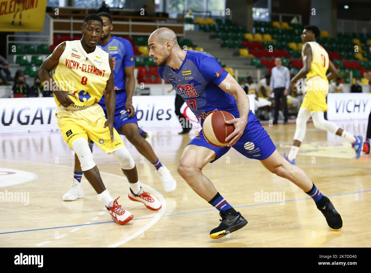 Thierry Larret / Maxppp. Basket Pro B: JA Vichy Clermont Metropole vs ...