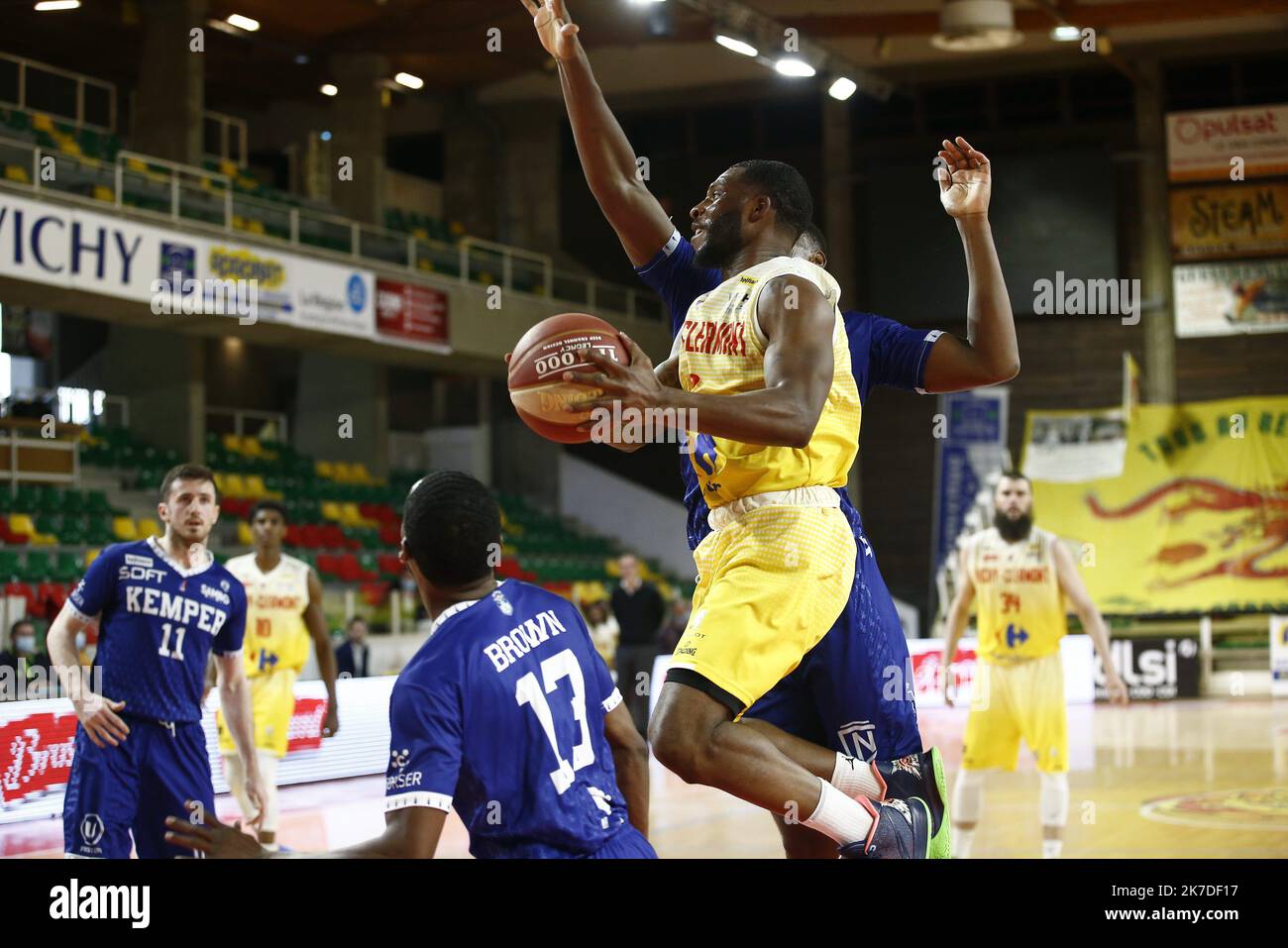 Thierry Larret / Maxppp. Basket Pro B: JA Vichy Clermont Metropole vs ...