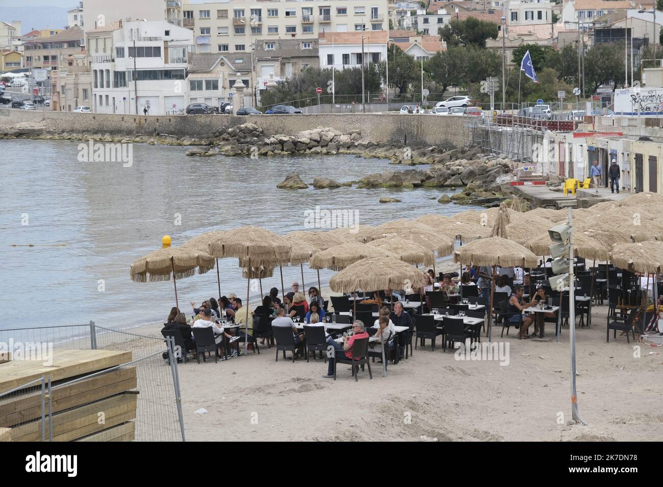 Bars sur la plage hi-res stock photography and images - Alamy