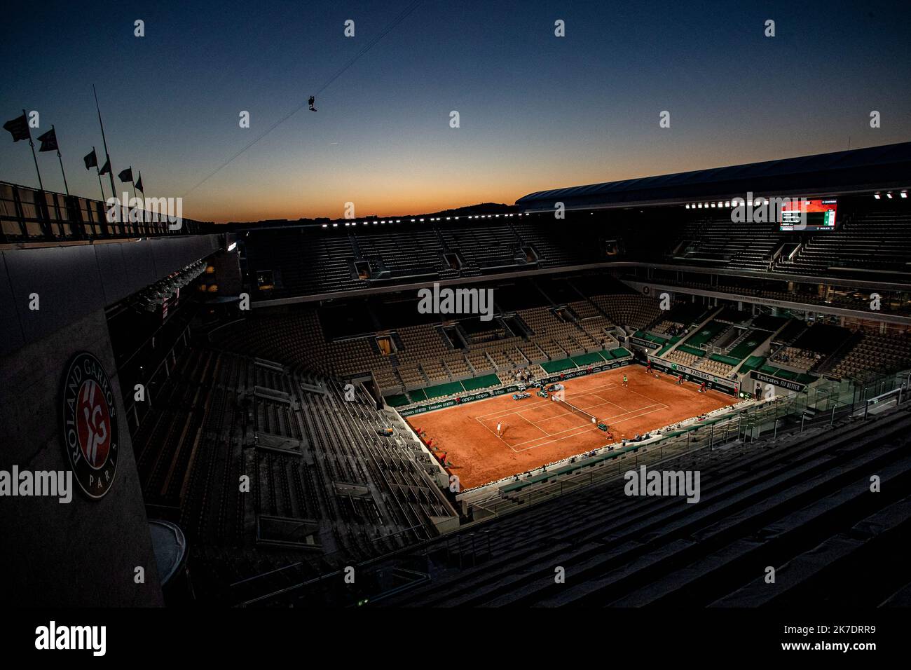 Aurelien Morissard / IP3 ; Atmosphere during the first round of the French Open tennis tournament at Roland Garros in Paris, France, 1 June 2021. Roland Garros 2021 will run from 30 May to 13 June 2021. Stock Photo