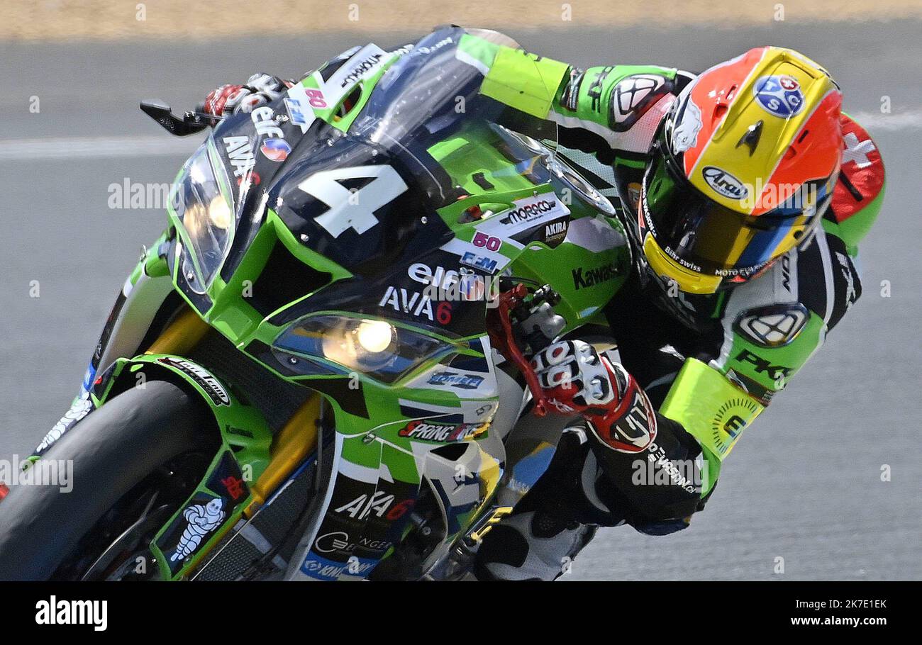 Kawasaki zx 10r hi-res stock photography and images - Alamy