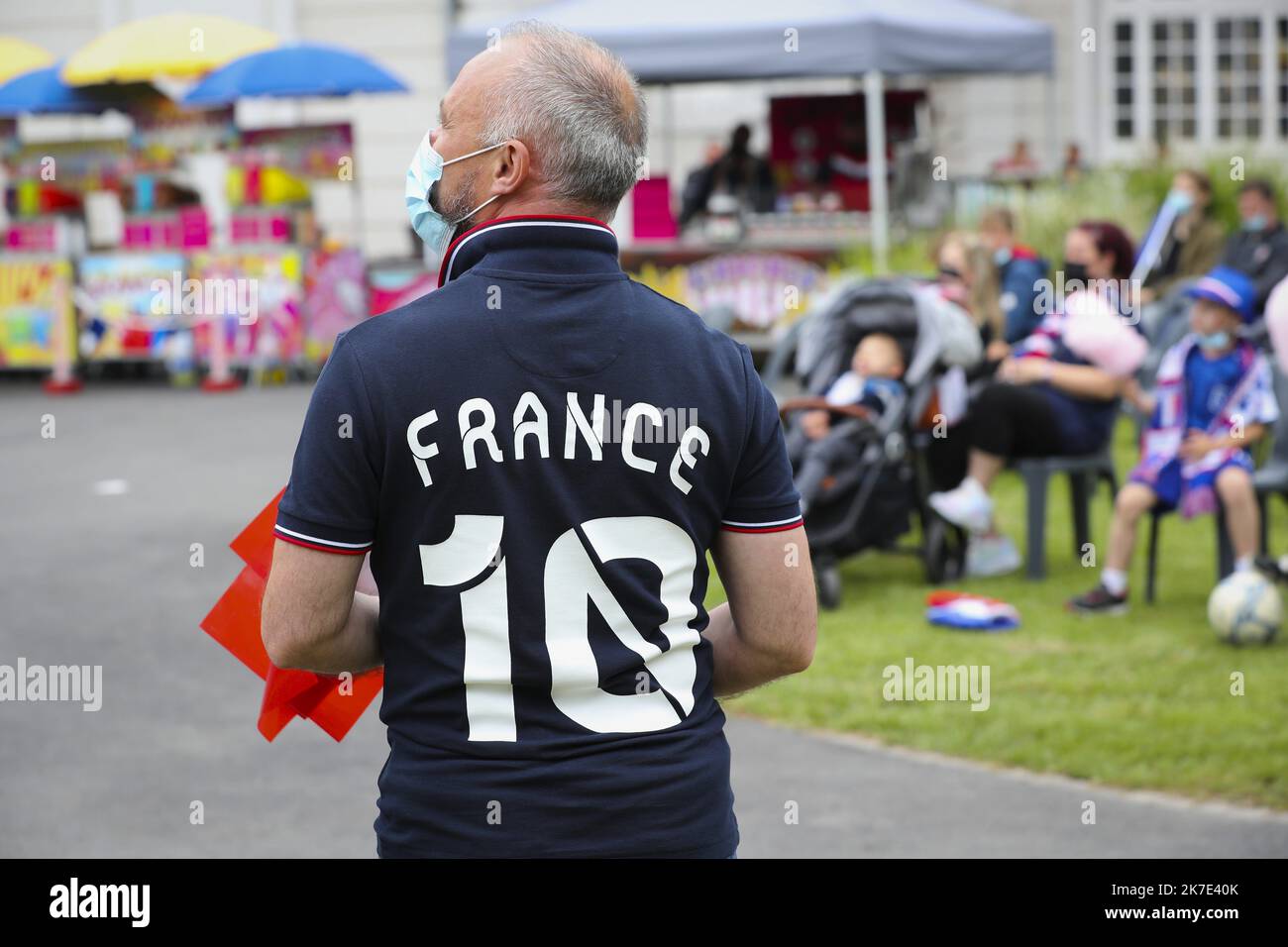 Audiences TV : TF 1 en tête grâce au match de foot France-Allemagne - Le Parisien