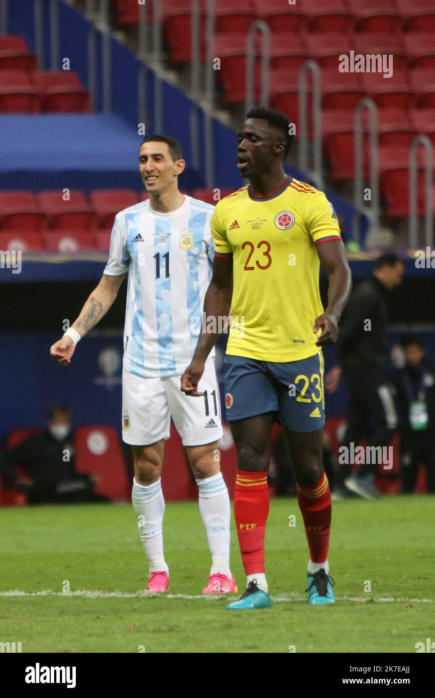 ©Laurent Lairys/MAXPPP - lAngel Di Maria of Argentina and D Sanchez of Colombia during the Copa America 2021, semi-final football match between Argentina and Colombia on July 6, 2021 at Estádio Nacional Mané Garrincha in Brasilia, Brazil photos Laurent Lairys /ABACAPRESS.COM Stock Photo