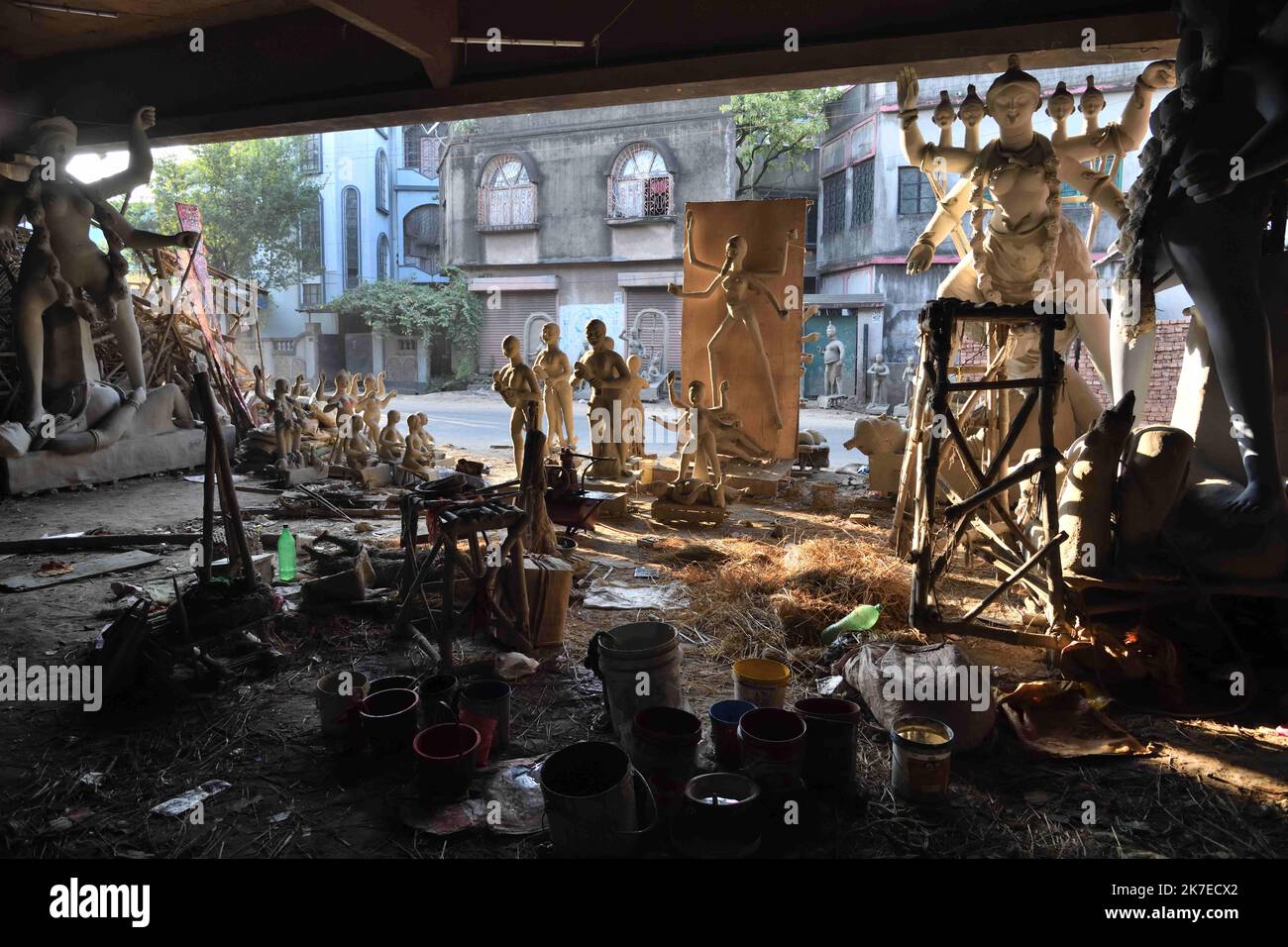 Ultimate reality hi-res stock photography and images - Alamy