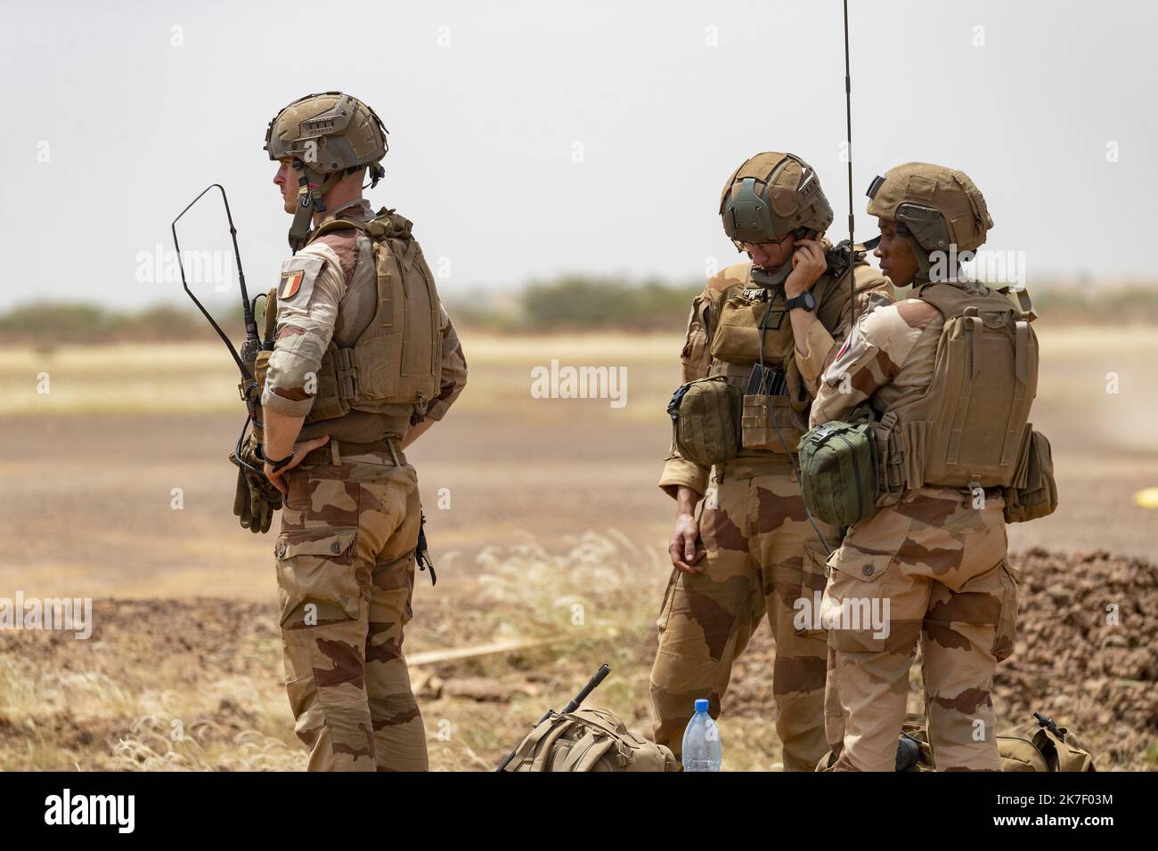 Saharienne militaire online