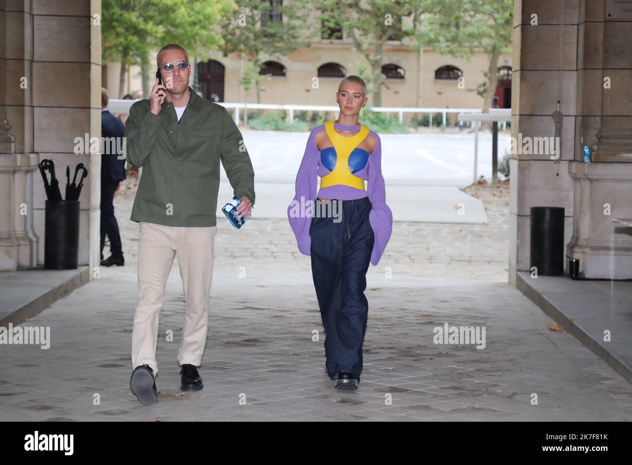 ©Pierre Teyssot/MAXPPP ; Guests at Loewe Fashion Show SS 2022 Paris Fashion Week 2021 in Paris, France on October 1, 2021. Right, Iris Law. Â© Pierre Teyssot / Maxppp  Stock Photo