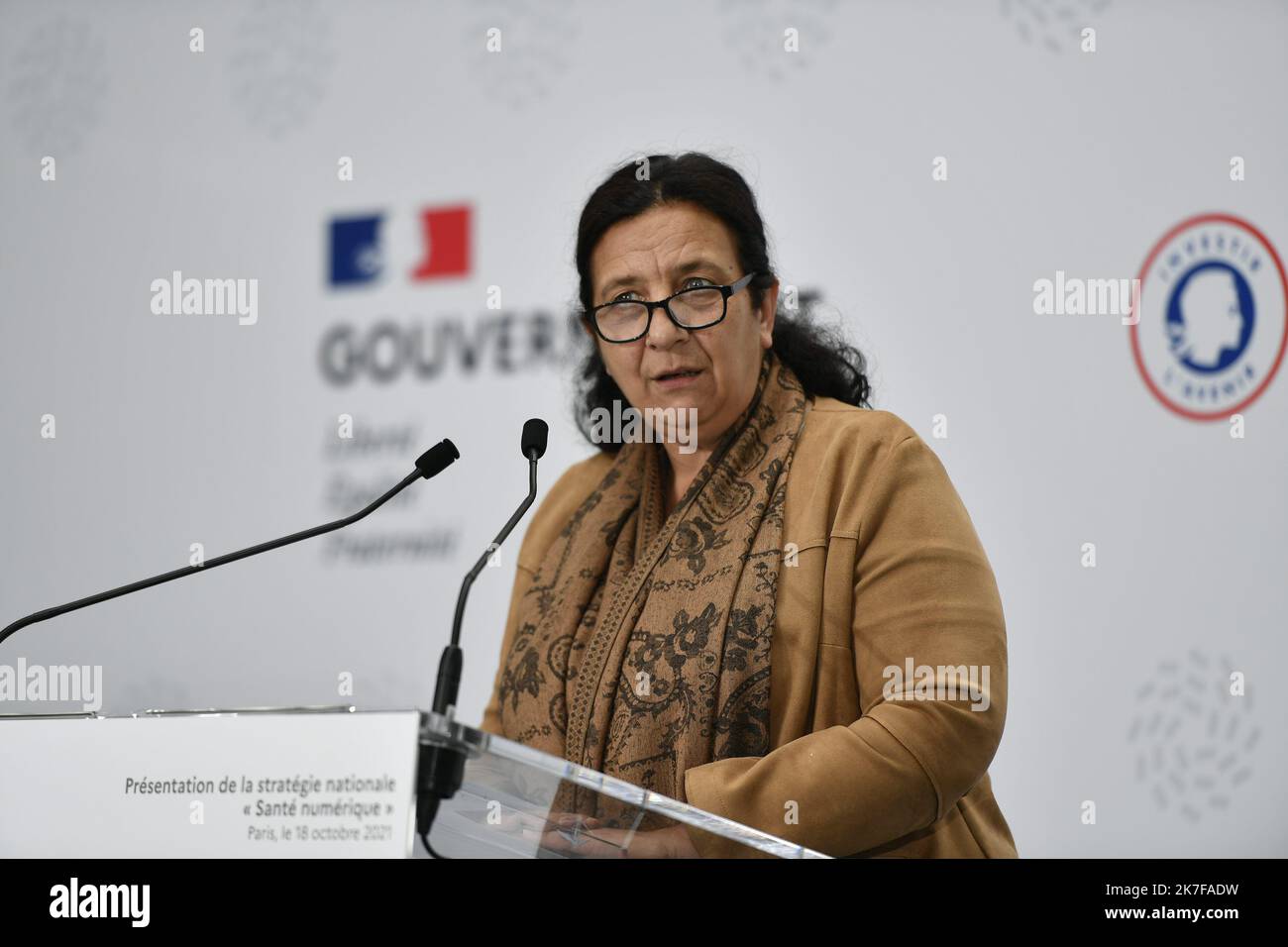 ©Julien Mattia / Le Pictorium/MAXPPP - Interventions des Ministres, Olivier Veran, Agnes Pannier-Runacher, Cedric O et Frederique Vidal lors du lancement de la Strategie d'Acceleration en Sante Numerique a la Station F a Paris, le 18 Octobre 2021. Stock Photo