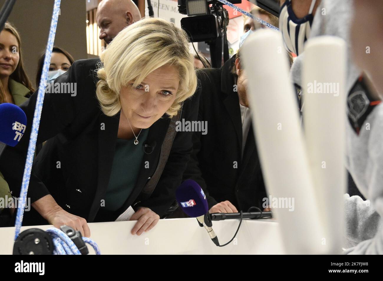 Je Suis Candidate à L'élection Présidentielle