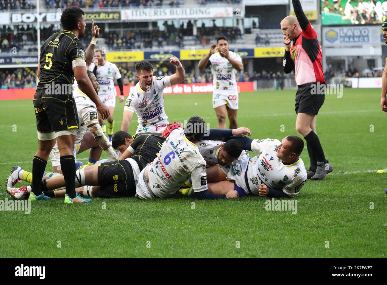 Le parc des sports Marcel-Michelin - ASM Rugby par les