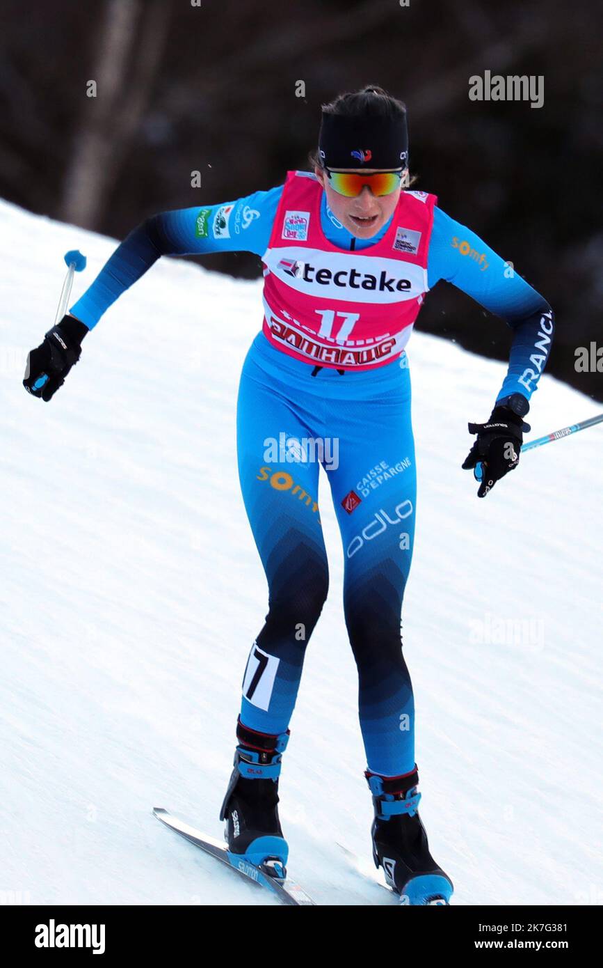 ©Pierre Teyssot/MAXPPP ; FIS Nordic Combined World Cup 2022 under Covid-19 Pandemic. Lago di Tesero, Val Di Fiemme, Italy on January 8, 2022. Lena Brocard (FRA). Â© Pierre Teyssot / Maxppp  Stock Photo