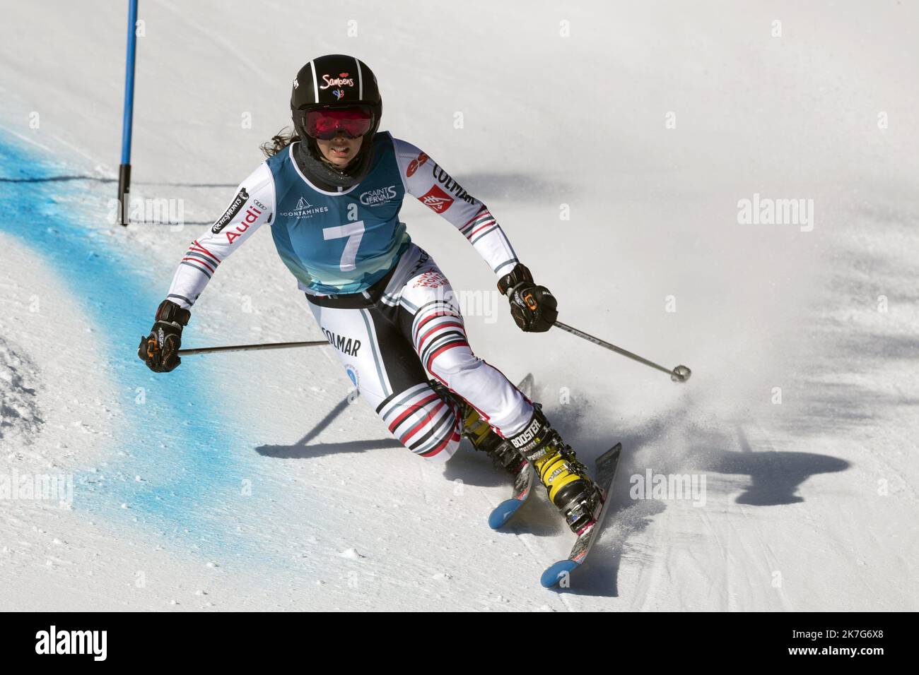 ©PHOTOPQR/LE DAUPHINE/Grégory YETCHMENIZA ; Saint-Nicolas-de-Véroce ; 25/01/2022 ; Grégory YETCHMENIZA / LE DAUPHINE LIBERE / Photopqr SAINT-NICOLAS-DE-VEROCE (HAUTE-SAVOIE) LE 25 JANVIER 2022 TELEMARK / COUPE DU MONDE sur notre photo : Argeline Tan Bouquet, termine seconde du classique derrière la suissesse Martina Wyss jan 25th 2022 TELEMARK / WORLD CUP  Stock Photo