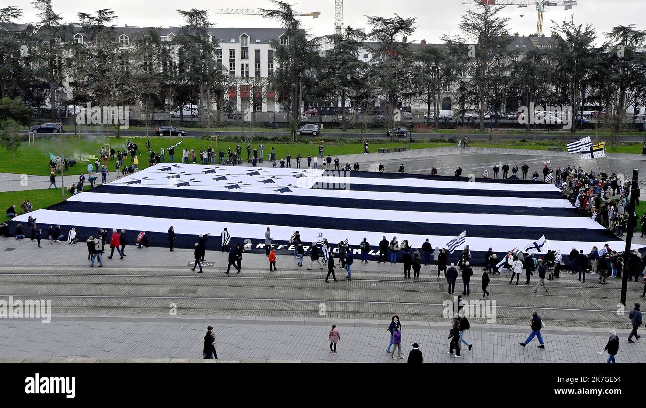 Nantes : le plus grand drapeau breton du monde va être déployé