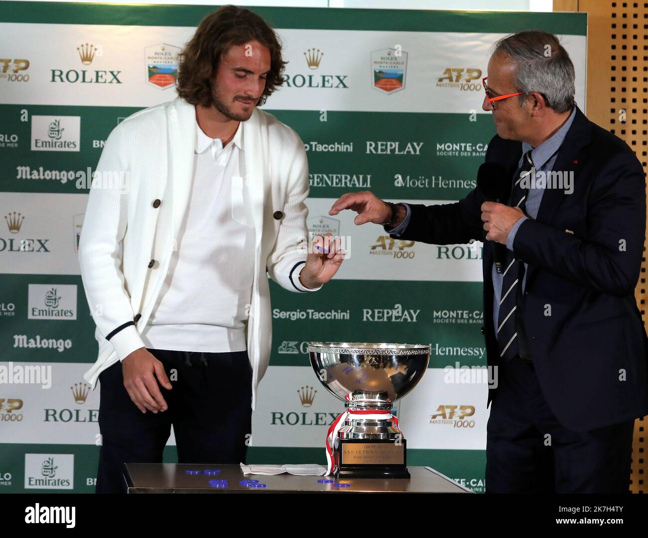 PHOTOPQR/NICE MATIN/Cyril Dodergny ; Monaco ; 08/04/2022 ; Monaco le  08/04/2022 - Tirage au sort du Rolex Masters 1000 de Monte-Carlo en  présence du vainqueur de l'an dernier, le Grec Stéfanos Tsitsipás. -