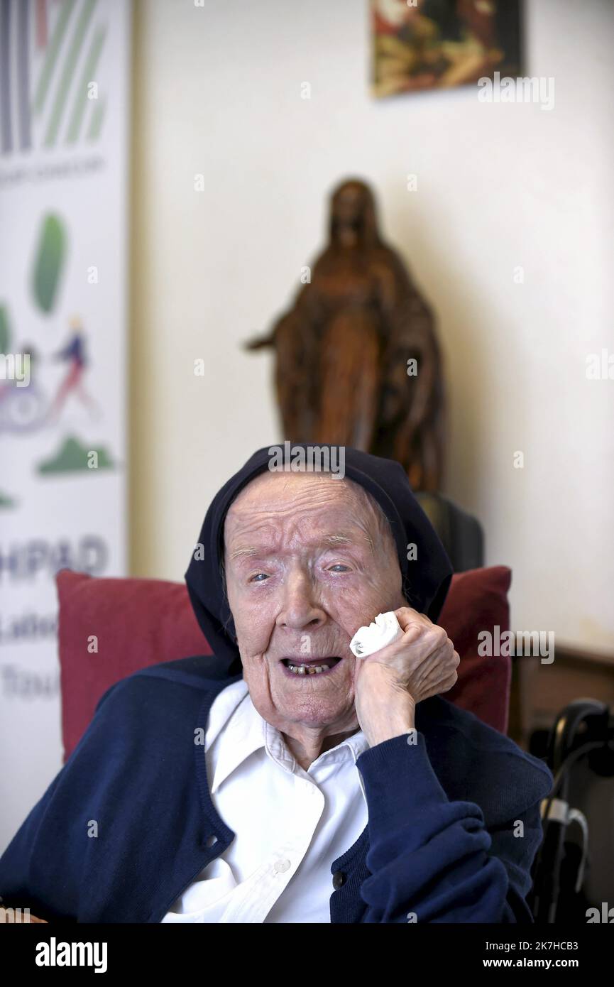 1904 05 11 hi-res stock photography and images - Alamy