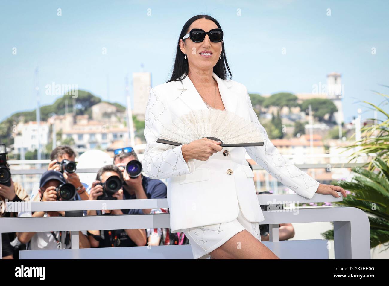 ©PHOTOPQR/LE PARISIEN/Fred Dugit ; Cannes ; 18/05/2022 ; Cuture / Cinéma Palais des festival à Cannes (06), le 17 mai 2022 Photocall du JURY CAMERA D’OR la présidente ROSSY DE PALMA Actrice Photo LP / Fred Dugit - Photocall of Camera d'or jury during the Cannes international film festival, on may 18th 2022  Stock Photo