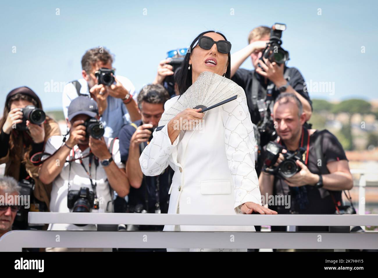 ©PHOTOPQR/LE PARISIEN/Fred Dugit ; Cannes ; 18/05/2022 ; Cuture / Cinéma Palais des festival à Cannes (06), le 17 mai 2022 Photocall du JURY CAMERA D’OR la présidente ROSSY DE PALMA Actrice Photo LP / Fred Dugit - Photocall of Camera d'or jury during the Cannes international film festival, on may 18th 2022  Stock Photo