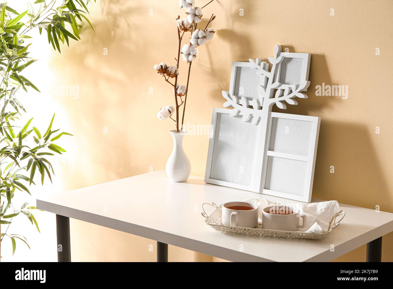 Tea Tree Frames Family tree with blank picture frames hi-res stock photography and ...