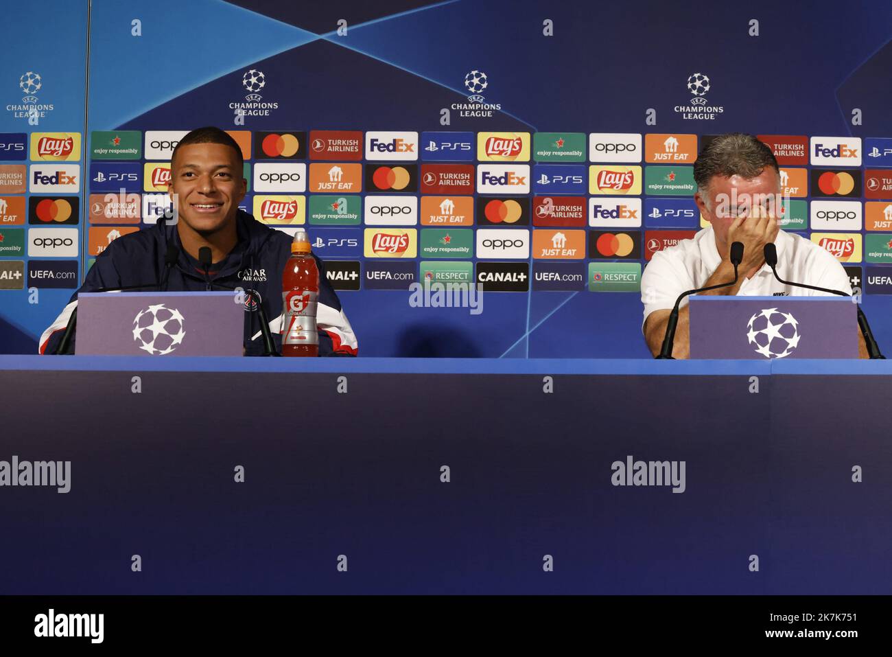 Mbappe hi-res stock photography and images - Page 6 - Alamy