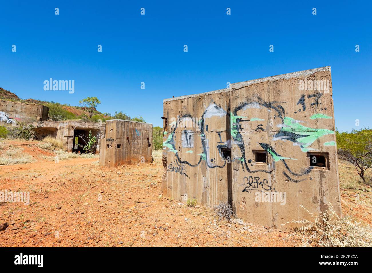 Ruins of the old abandonned uranium mine of Mary Kathleen, between Mount Isa and Cloncurry, North Western Queensland, QLD, Australia Stock Photo