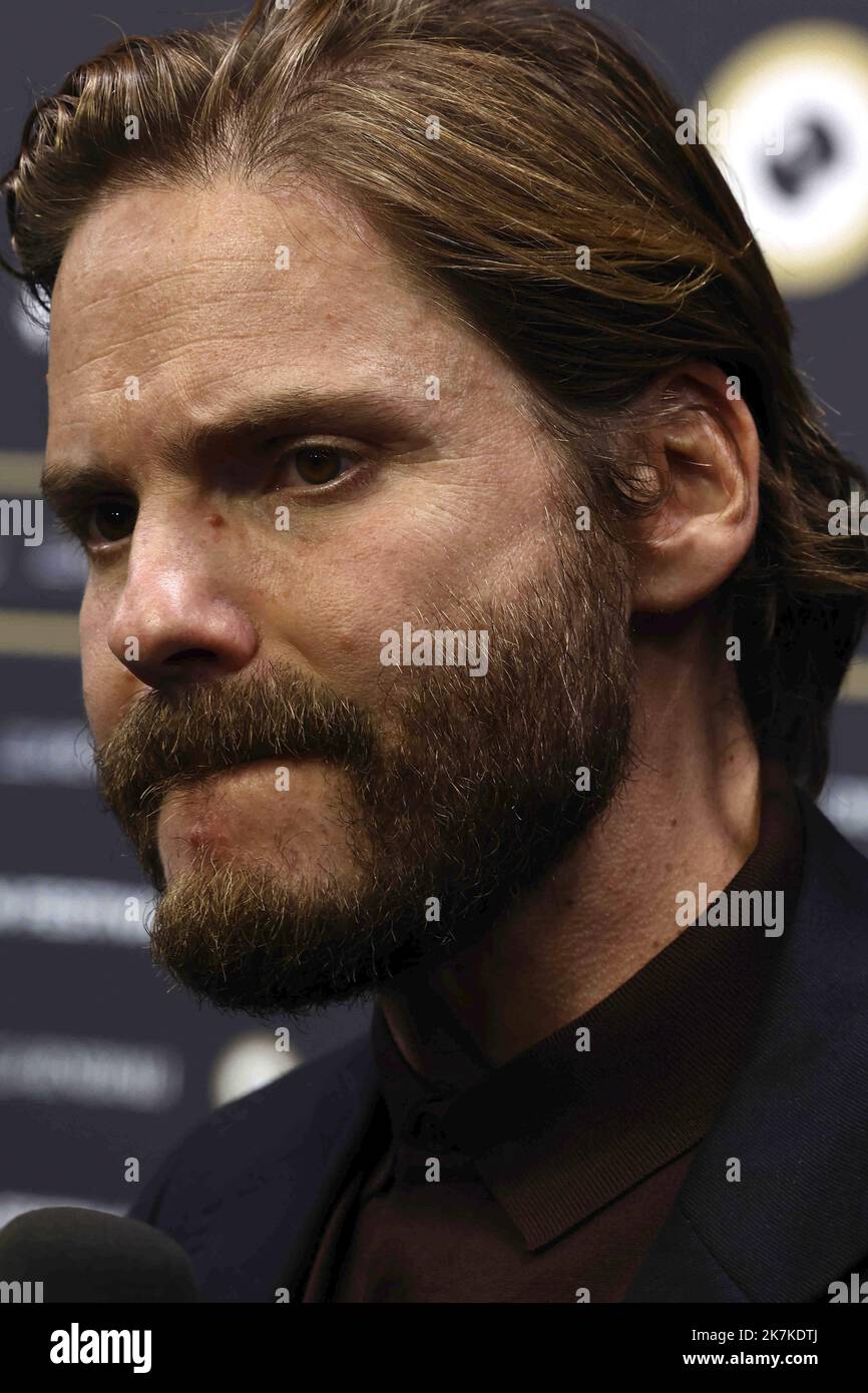 ©Francois Glories/MAXPPP - 23/09/2022 German-Spanish actor Daniel Brühl on the Green Carpet for the screening of the Netflix film 'All Quiet On The Western Front' at Zurich Film Festival in Switzerland. September 23 2022. Stock Photo