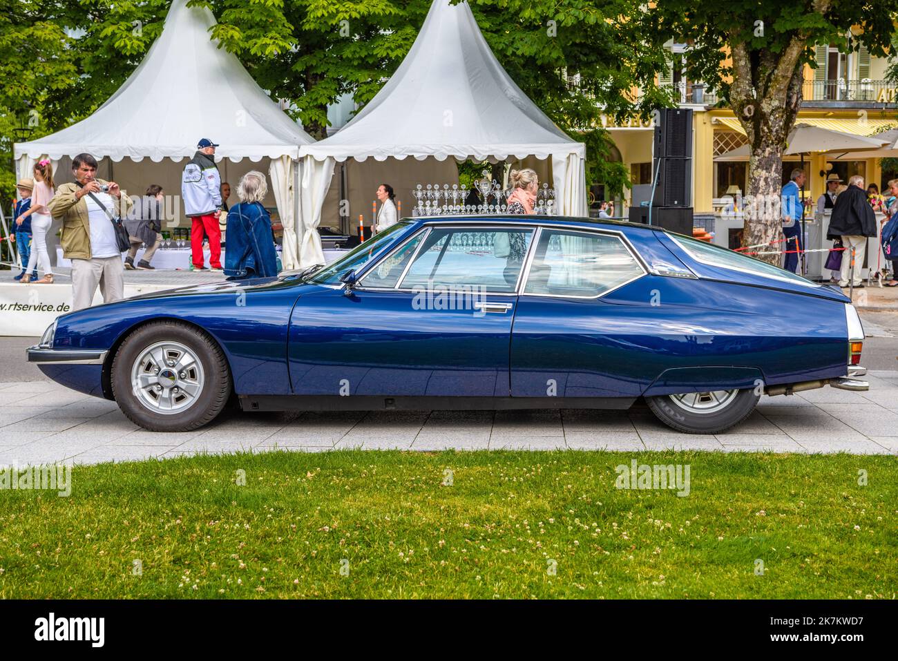 BADEN BADEN, GERMANY - JULY 2019: dark blue CITROEN SM coupe 1970 1975 with opened hood, oldtimer meeting in Kurpark. Stock Photo