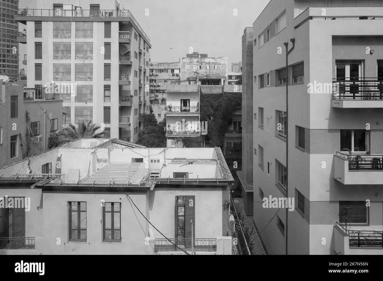 Downtown tel aviv Black and White Stock Photos & Images - Alamy