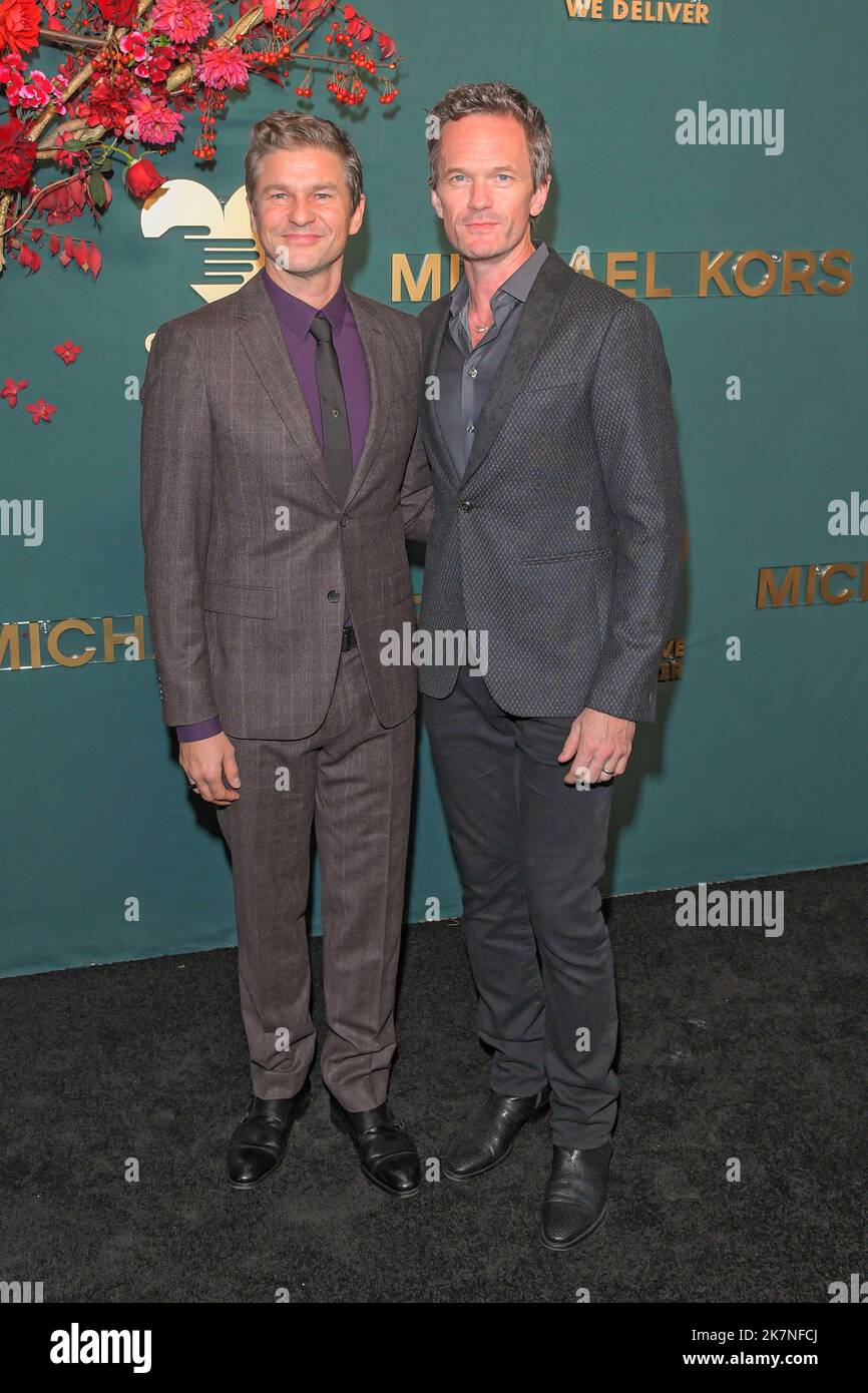 New York, United States. 17th Oct, 2022. David Burtka and Neil Patrick Harris attend the God's Love We Deliver 16th Annual Golden Heart Awards at The Glasshouse in New York City. Credit: SOPA Images Limited/Alamy Live News Stock Photo