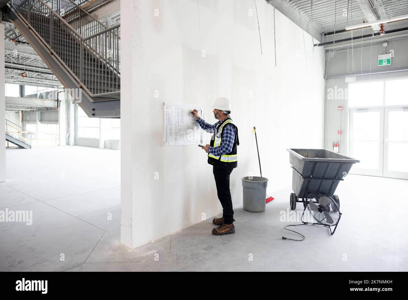 Supervisor general hi-res stock photography and images - Alamy