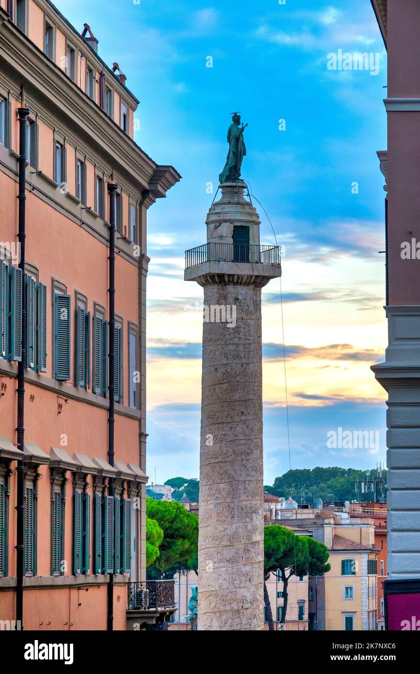 Columb Rome Trajan's column at sunset, Rome Italy Stock Photo - Alamy