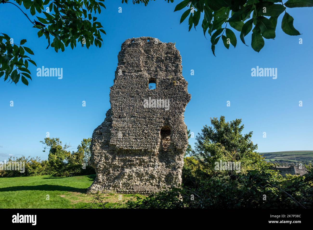 Bramber castle ruins hi-res stock photography and images - Alamy