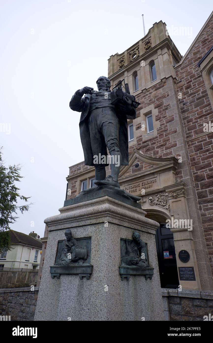Camborne Cornwall UK 10 18 2022 Passmore Edwards library of 1895 with statue of Trevithick. Edwards was a Cornish born philan Stock Photo